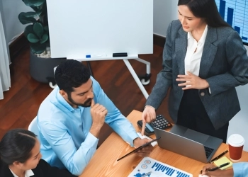 Companies Outsourcing Accounting Work to India