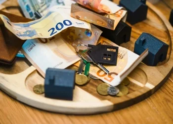 Outsource Accounts Receivable Services for Construction to Reduce Payment Delays